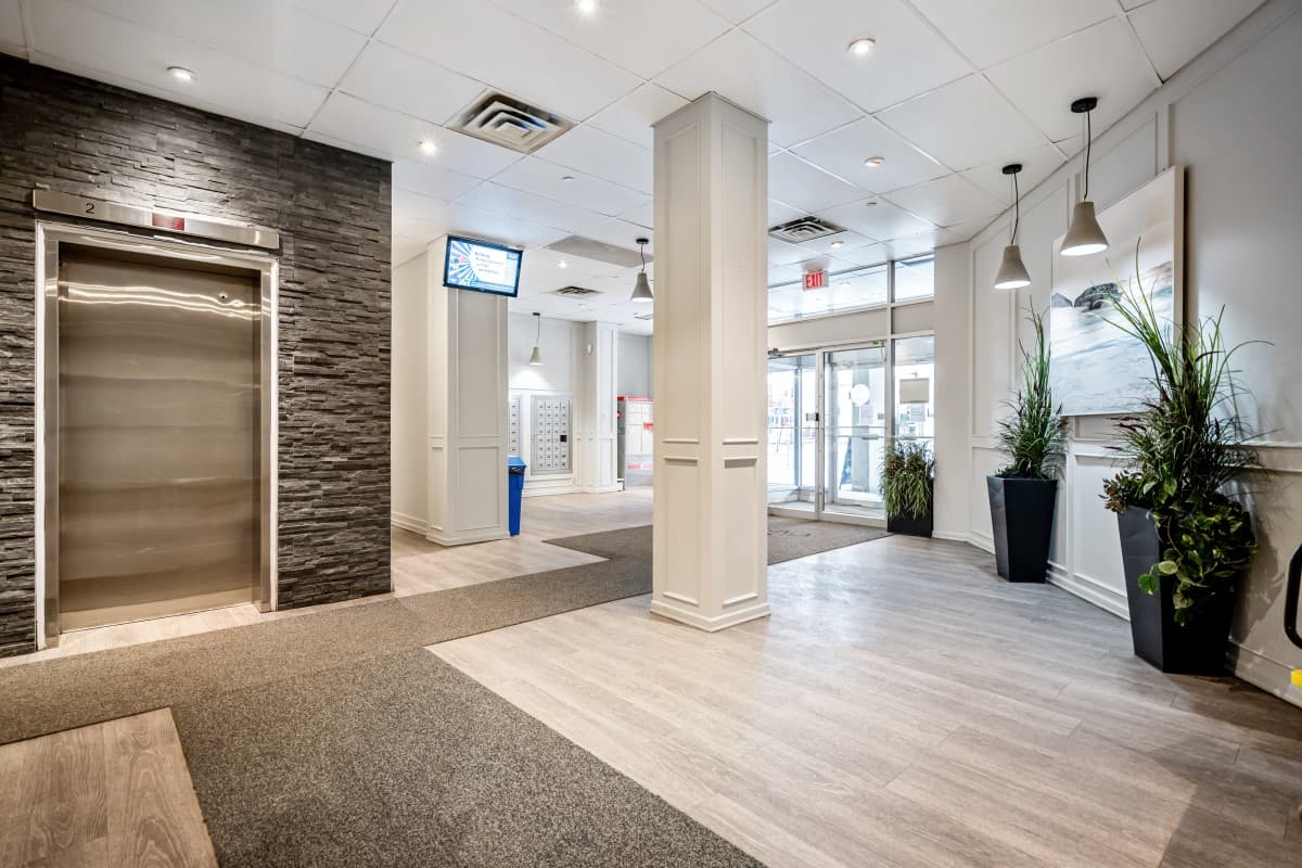 Pentland Place Apartments - 2 Bedroom available at 924 7th Avenue SW, Calgary 3