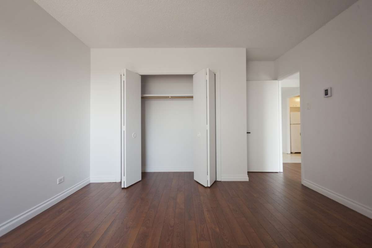 Le St-Laurent Apartments - 2 Bedroom available at 250 Grande Allée Ouest, Quebec City 3