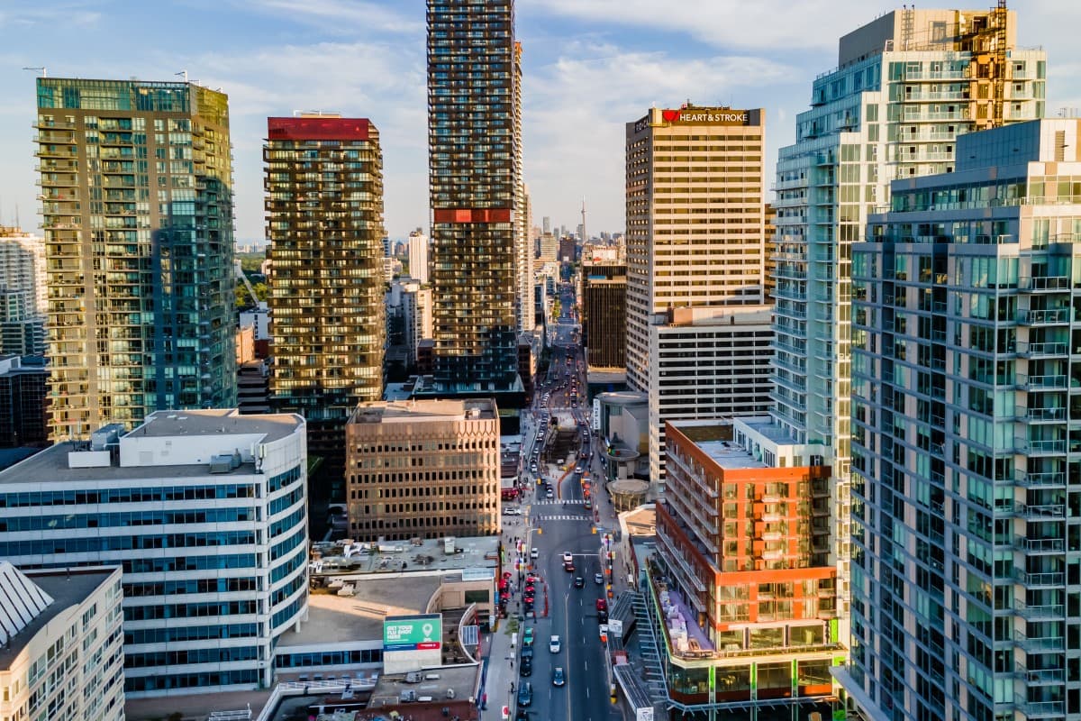Yonge Eglinton Apartments — Orchard View - Bachelor available at 33 Orchard View Boulevard, Toronto 5