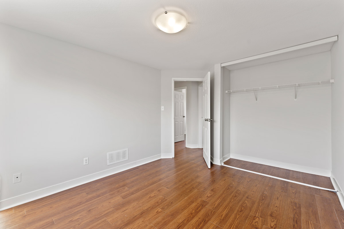 265 Lawrence Avenue Townhomes - 1 Bedroom available at 265 Lawrence Avenue, Kitchener 3