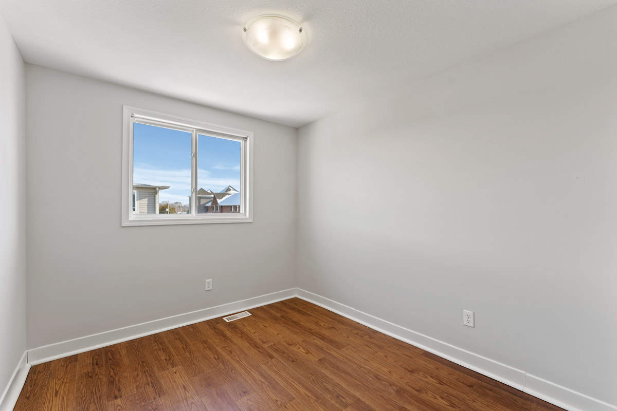 265 Lawrence Avenue Townhomes - 1 Bedroom available at 265 Lawrence Avenue, Kitchener 4