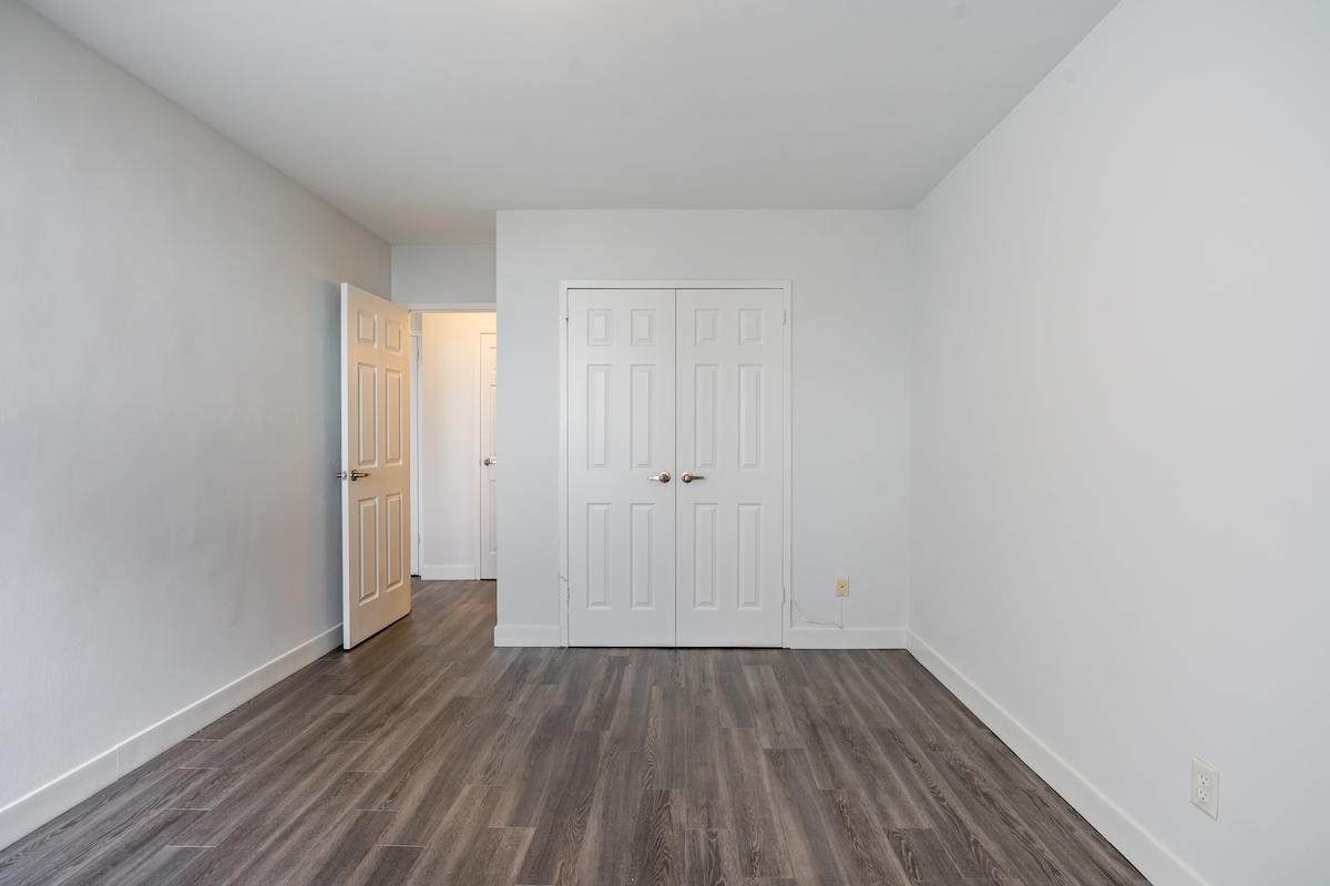 Wellesley Apartments - 2 Bedroom available at 100 Wellesley Street East, Toronto 3