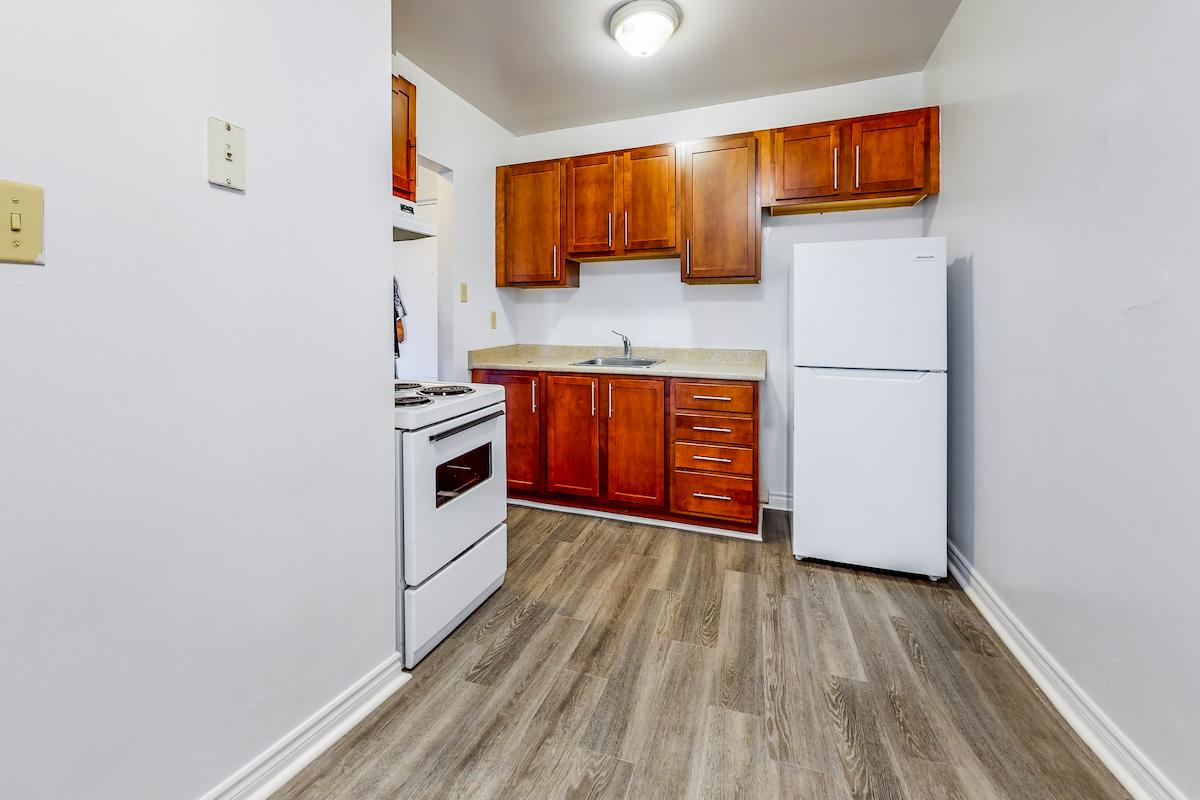 848-852 Kipps Lane Apartments - 1 Bedroom available at 848-852 Kipps Lane, London 4
