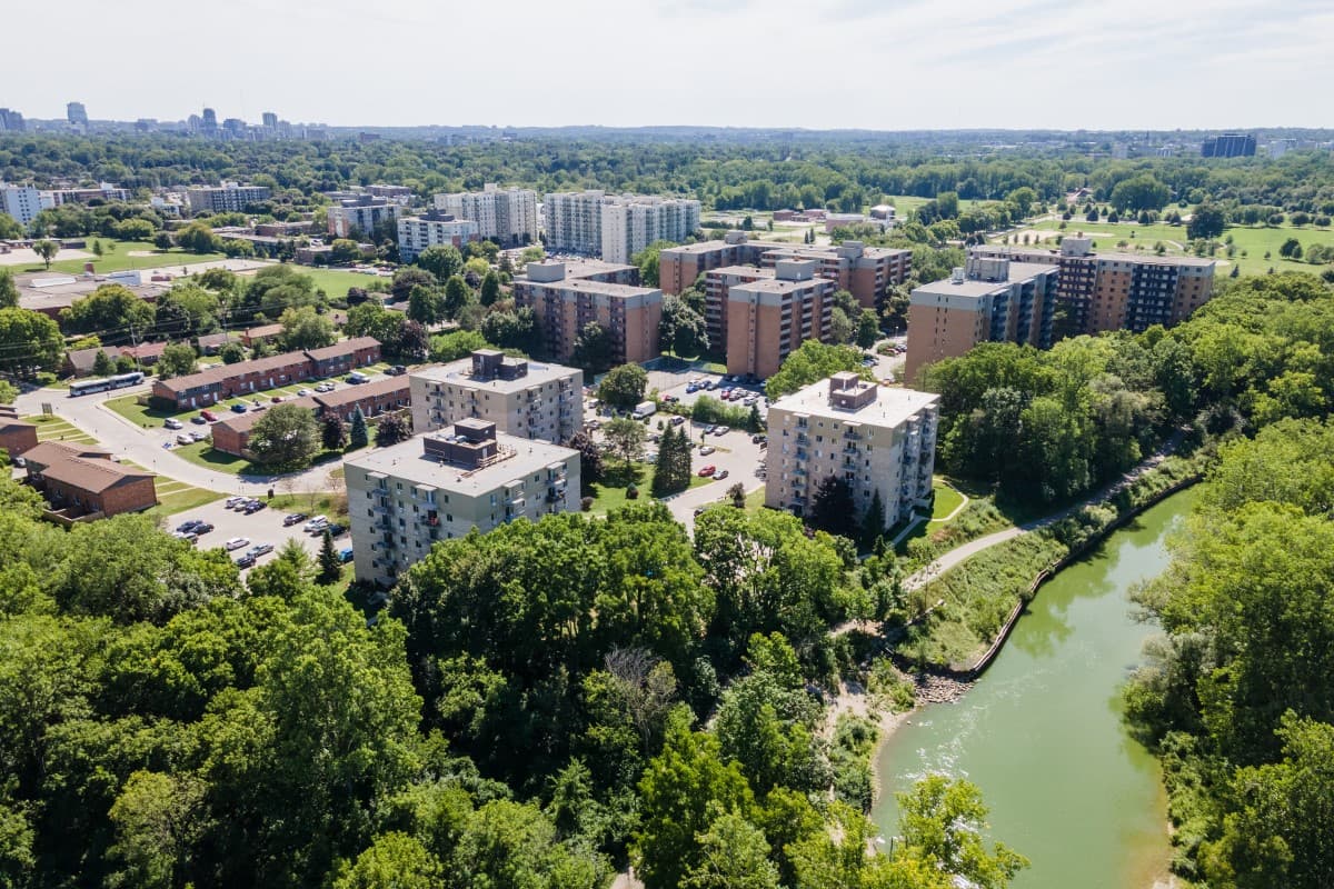 848-852 Kipps Lane Apartments - 1 Bedroom available at 848-852 Kipps Lane, London 2