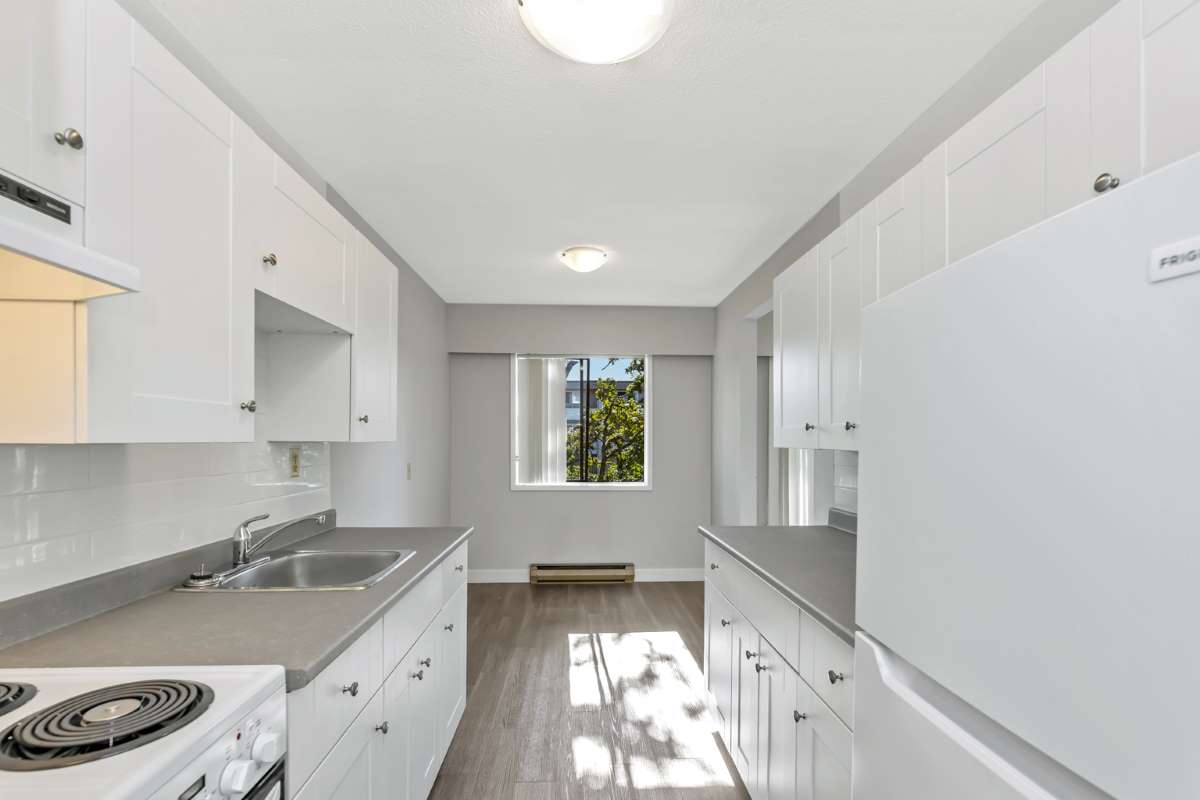 Don Quadra Apartments - 2 Bedroom + Den available at 3244 Quadra Street, Victoria 1