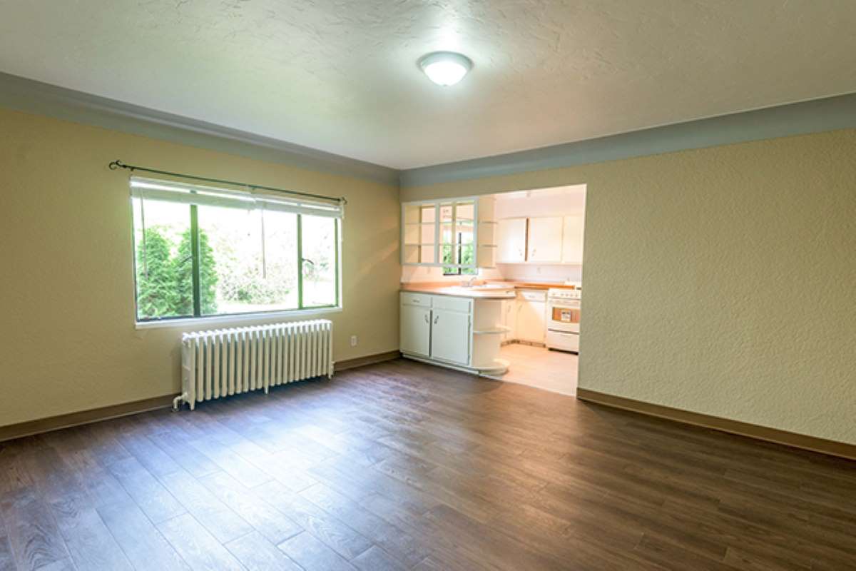 Island Manor Apartments - 1 Bedroom available at 1855 Fort Street, Victoria