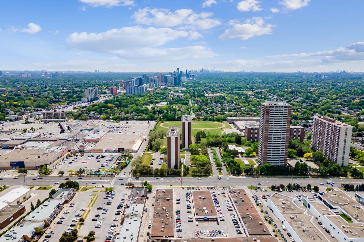 Alpine Apartments - 1 Bedroom available at 5 Tangreen Court, North York 2