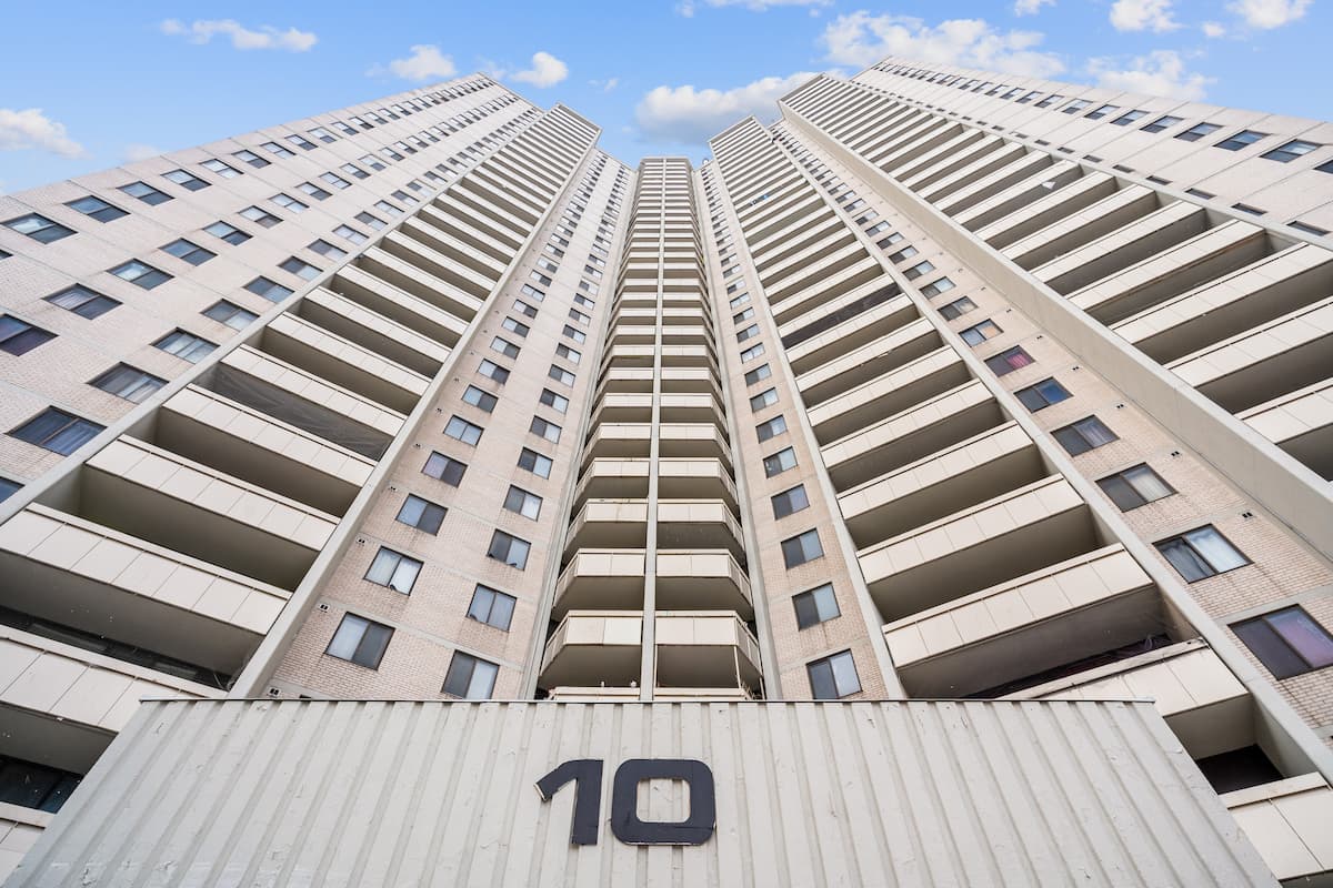 San Romanoway Apartments - 1 Bdrm available at 10 San Romanoway, North York 2