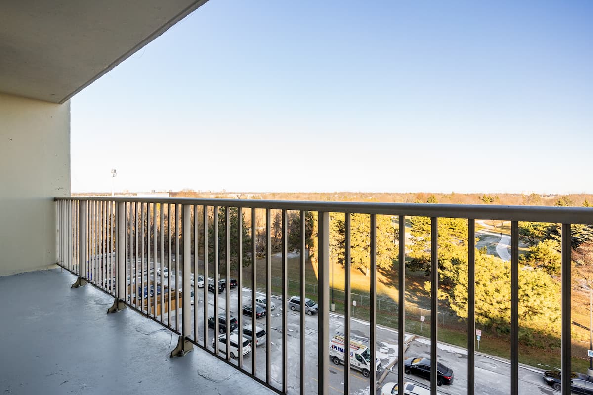 30 Tuxedo Court Apartments - Bachelor available at 30 Tuxedo Court, Scarborough 4