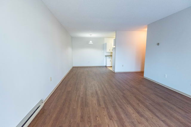 Fair Oaks Apartments - 2 Bedroom available at 3501 Savannah Avenue, Saanich 2