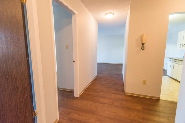 Fair Oaks Apartments - 2 Bedroom available at 3501 Savannah Avenue, Saanich 1