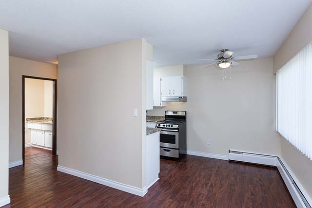 Park Villa Apartments - 1 Bedroom available at 529 Tenth Street, New Westminster 3