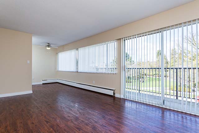 Park Villa Apartments - 1 Bedroom available at 529 Tenth Street, New Westminster 2
