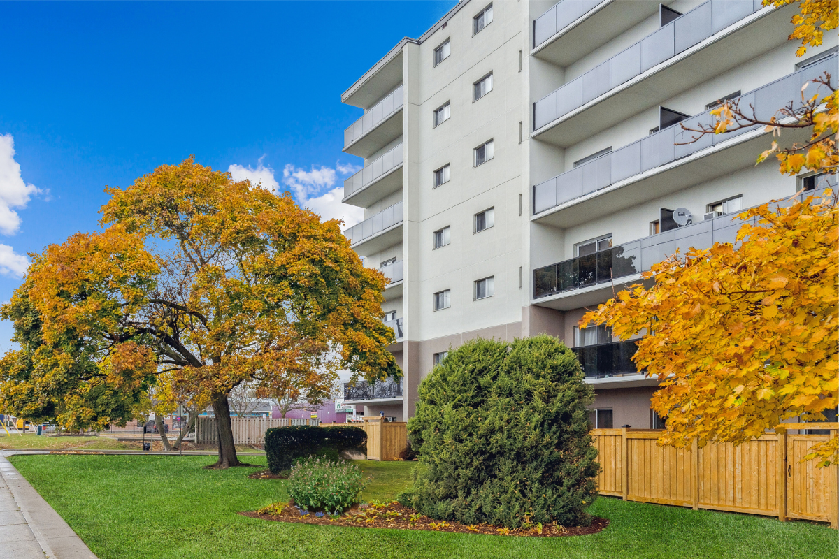 Princess Anne Apartments - 1 Bedroom available at 1221 Simcoe Street North, Oshawa 2