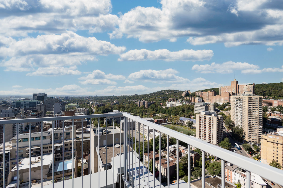 The 2250 Guy Apartments - Bachelor available at 2250 Guy street, Montreal 2