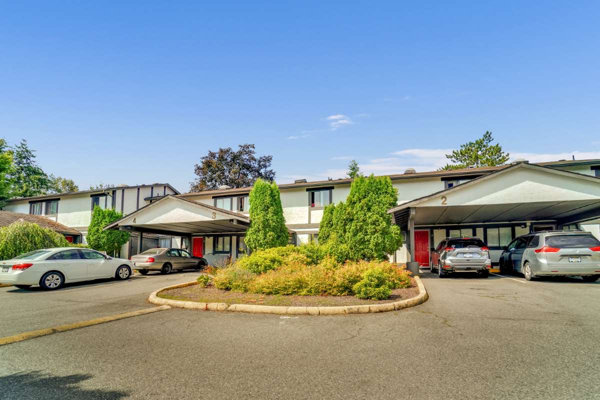 Creek Park Townhomes - Townhouse (2 bedroom) available at 5300 - 207 Street, Langley 3