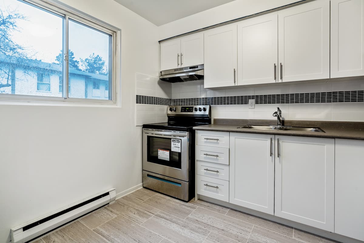 85 Henderson Avenue Townhomes - Townhouse (2 bedroom) available at 85 Henderson Avenue 5