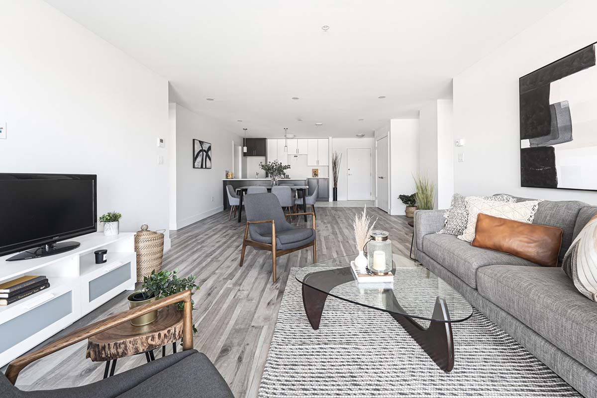 The Sterling Bedford Apartments - 2 Bedroom + Den available at 451 Broad Street, Bedford 4