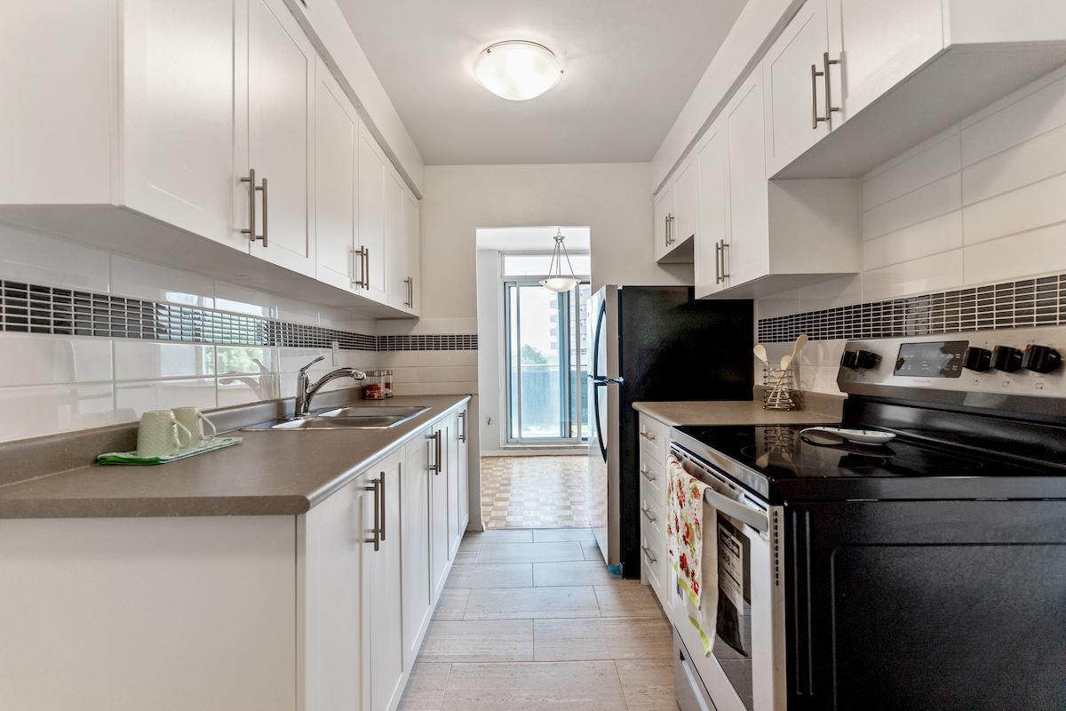 Don View Towers - 1 Bedroom available at 1216 York Mills Road, North York 5