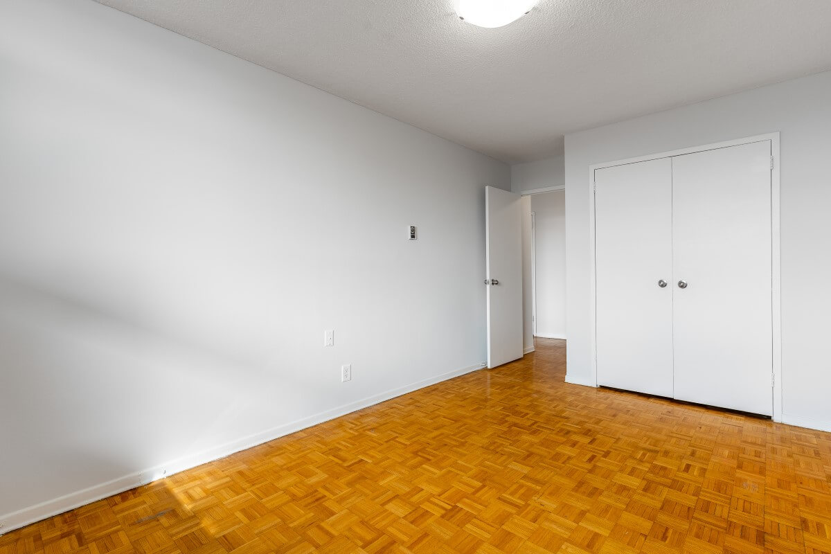 Yonge Eglinton Apartments – Duplex - 2 Bedroom available at 411 Duplex Avenue, Toronto 2