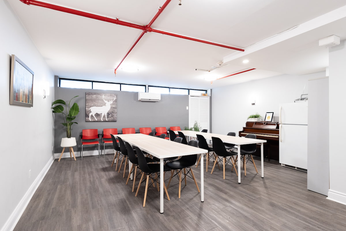 Les Habitats Apartments - 1 Bedroom available at 440 Père-Marquette, 435 Chemin Ste-Foy 5