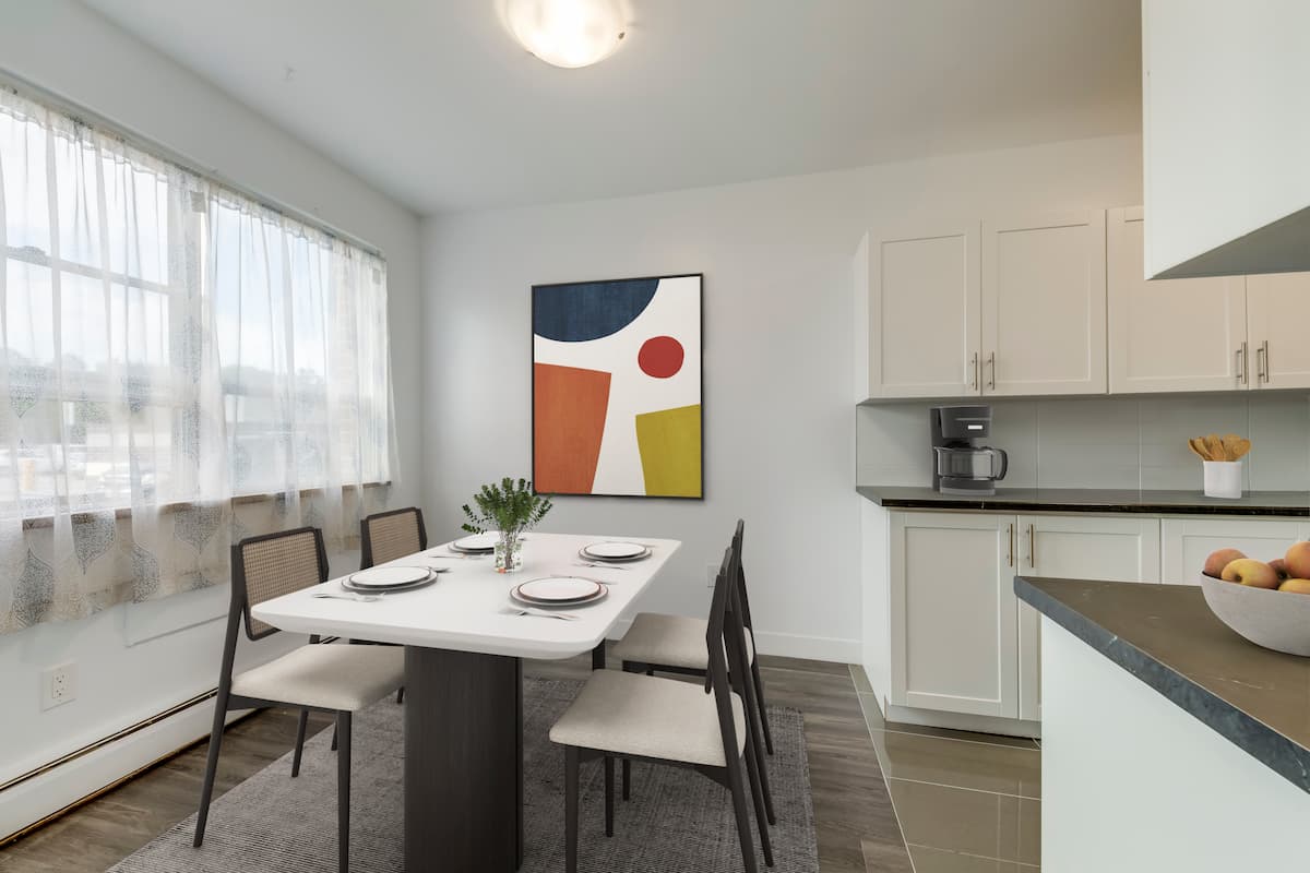 Edinburgh Manor Apartments - 2 Bedroom available at 640 Guelph Line, Burlington 5