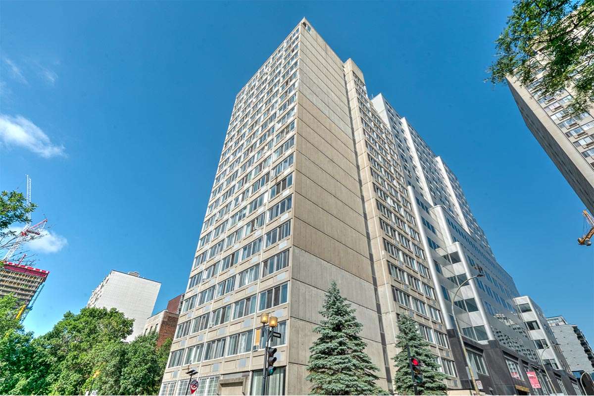 The 1350 Dufort Apartments - Junior 1 Bedroom available at 1350 Du Fort street, Montreal 5
