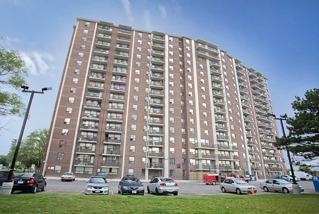 Scarborough Golf Apartments - 2 Bedroom available at 567 Scarborough Golf Club Road 4
