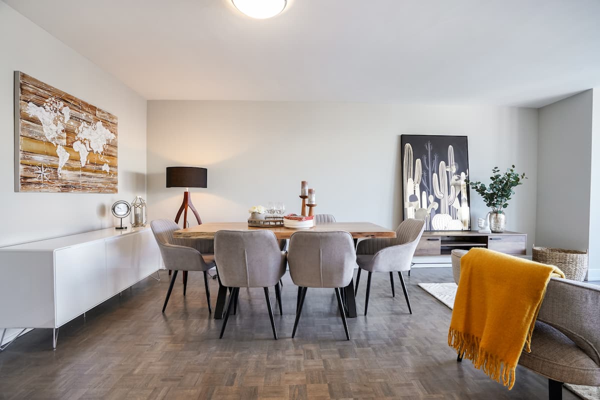 Tower Hill East - 1 Bedroom available at 330 Spadina Road, Toronto 5