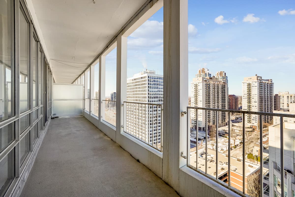 Tower Hill East - Bachelor available at 330 Spadina Road, Toronto 5