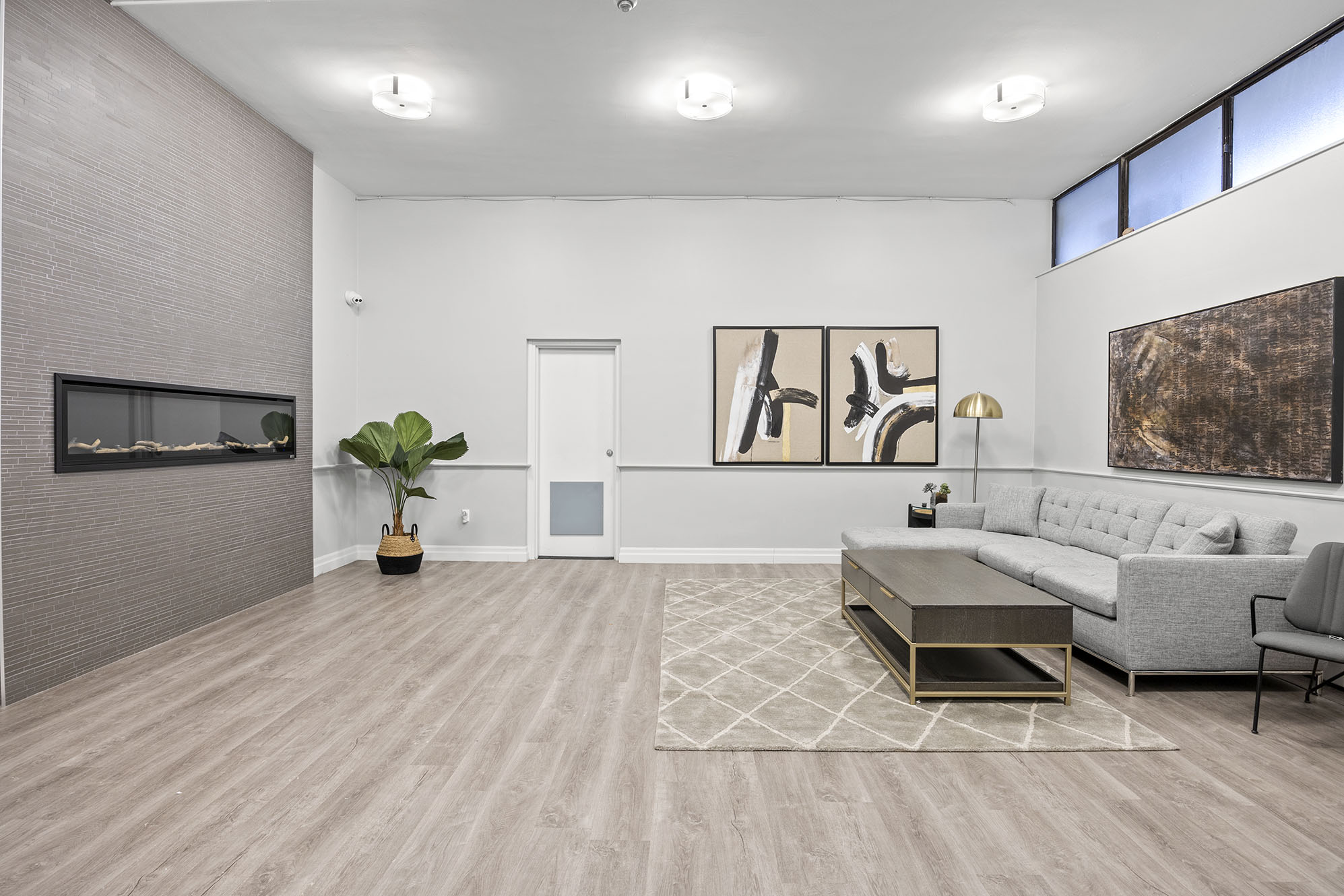 Applewood Towers Apartments - 1 Bedroom available at 1055 Bloor Street, Mississauga 5