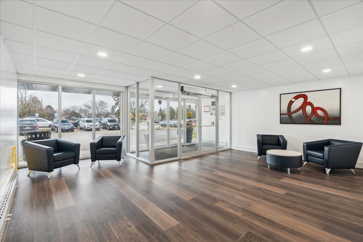 Frontenac Apartments - 1 Bedroom available at 1, 3 Frontenac Road, London 4