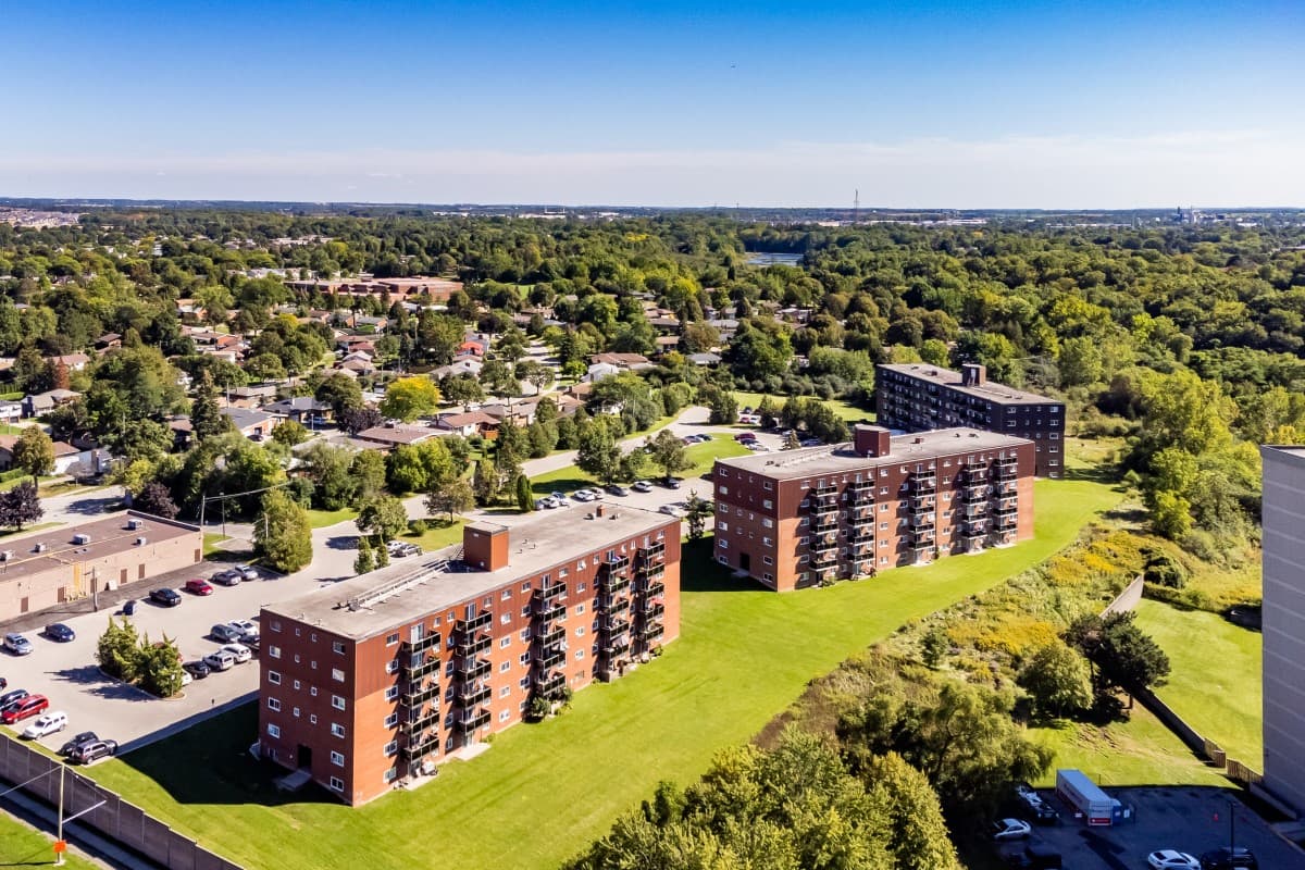 Frontenac Apartments - 2 Bedroom available at 1, 3 Frontenac Road, London 5