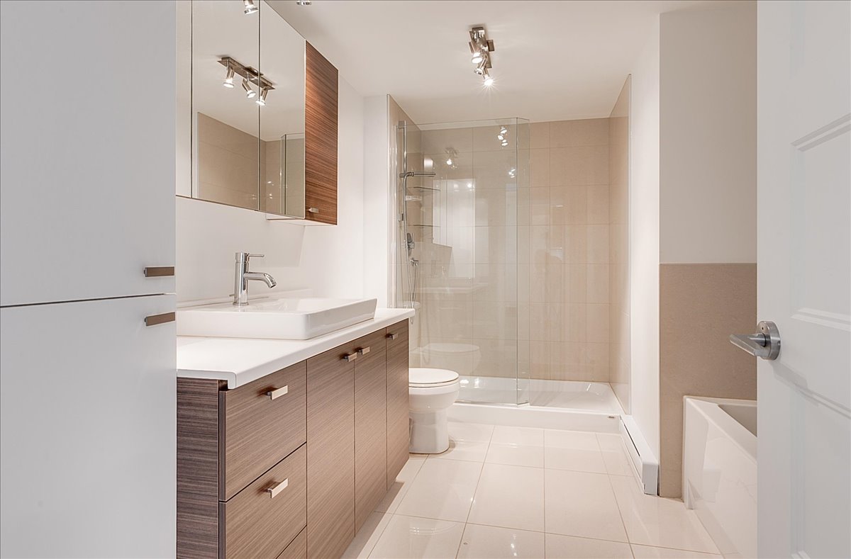 Les Belvédères sur le Fleuve Beauport Apartments - 2 Bedroom + Den - 1320, 1330 and 1340 boulevard des Chutes 2